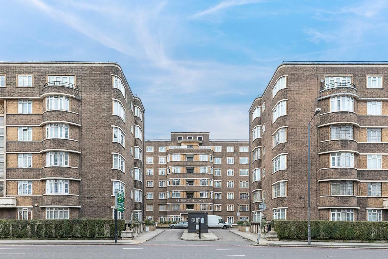 Grand Swiss Cottage Apartment London Exterior photo